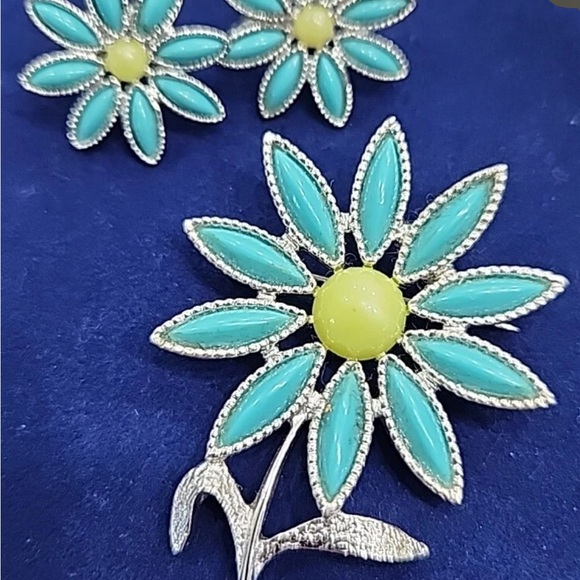Vintage Sarah Coventry Silver Toned Blue Daisy Flower Brooch Pin & Earrings - Picture 9 of 10